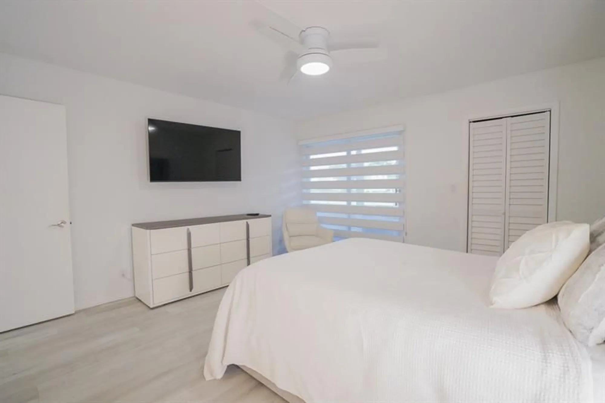 Property Slideshow image 19 of 71 | 3201 portofino pt f1, Coconut Creek, FL, 33066