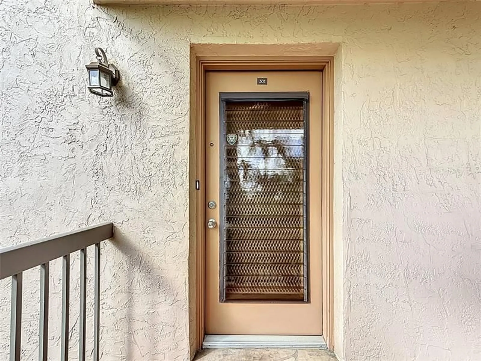 Property Slideshow image 6 of 62 | 4930 e sabal palm blvd 301, Tamarac, FL, 33319