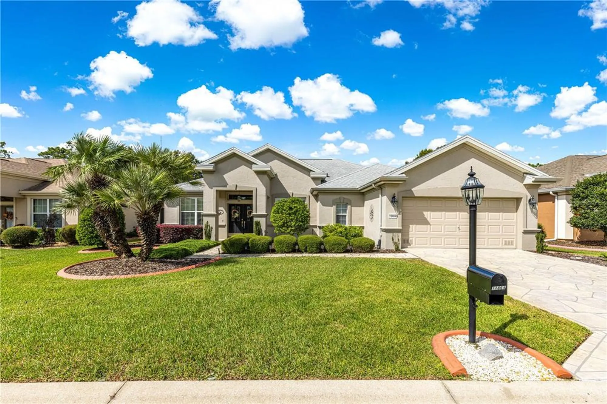 Property Slideshow image 1 of 63 | 11864 se 91st cir, Summerfield, FL, 34491