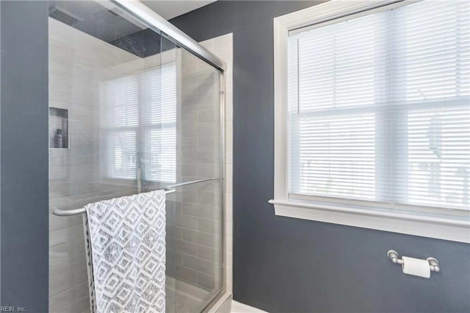 Property Slideshow image 18 of 26 | 1022 holmes ct, Williamsburg, VA, 23188