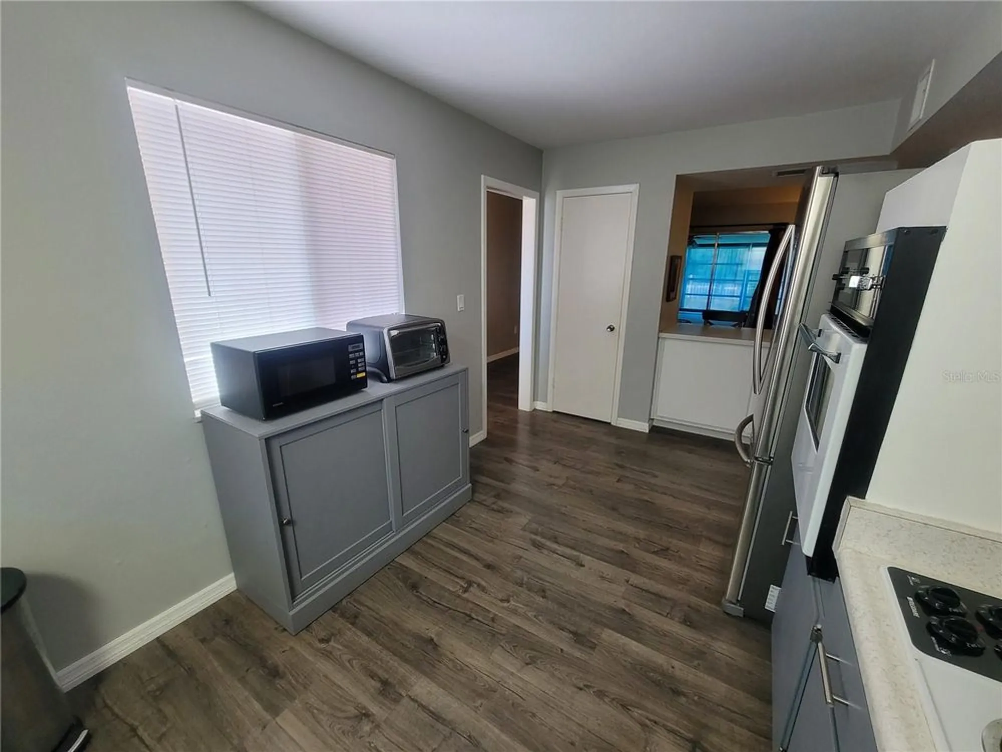 Property Slideshow image 16 of 44 | 823 la jolla ave, Sun City Center, FL, 33573