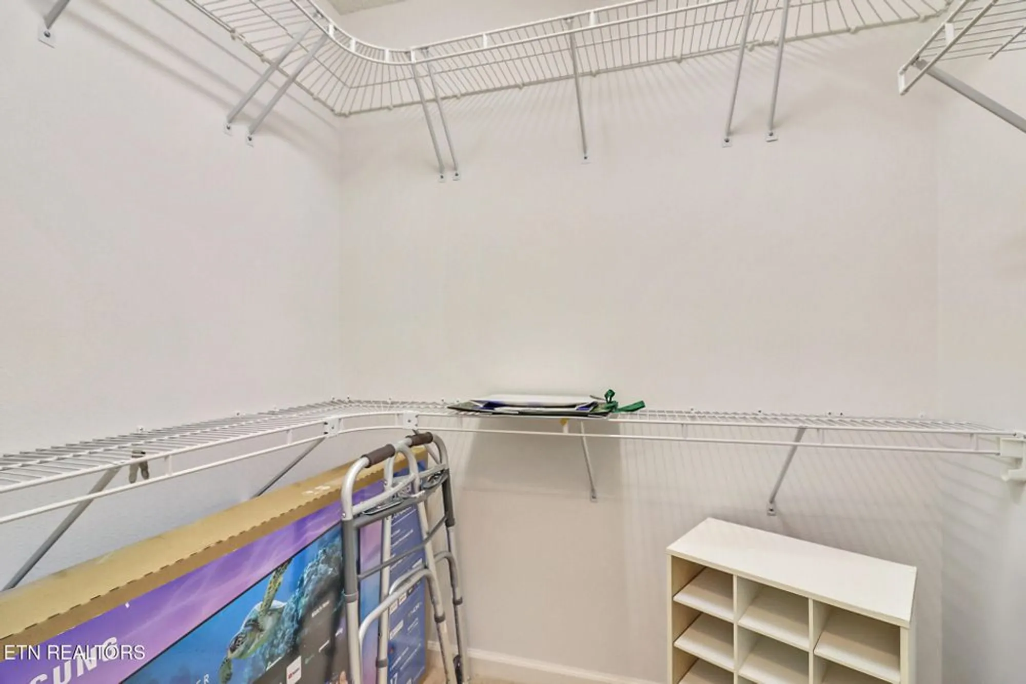 Property Slideshow image 16 of 40 | 116 huntington dr, Crossville, TN, 38558