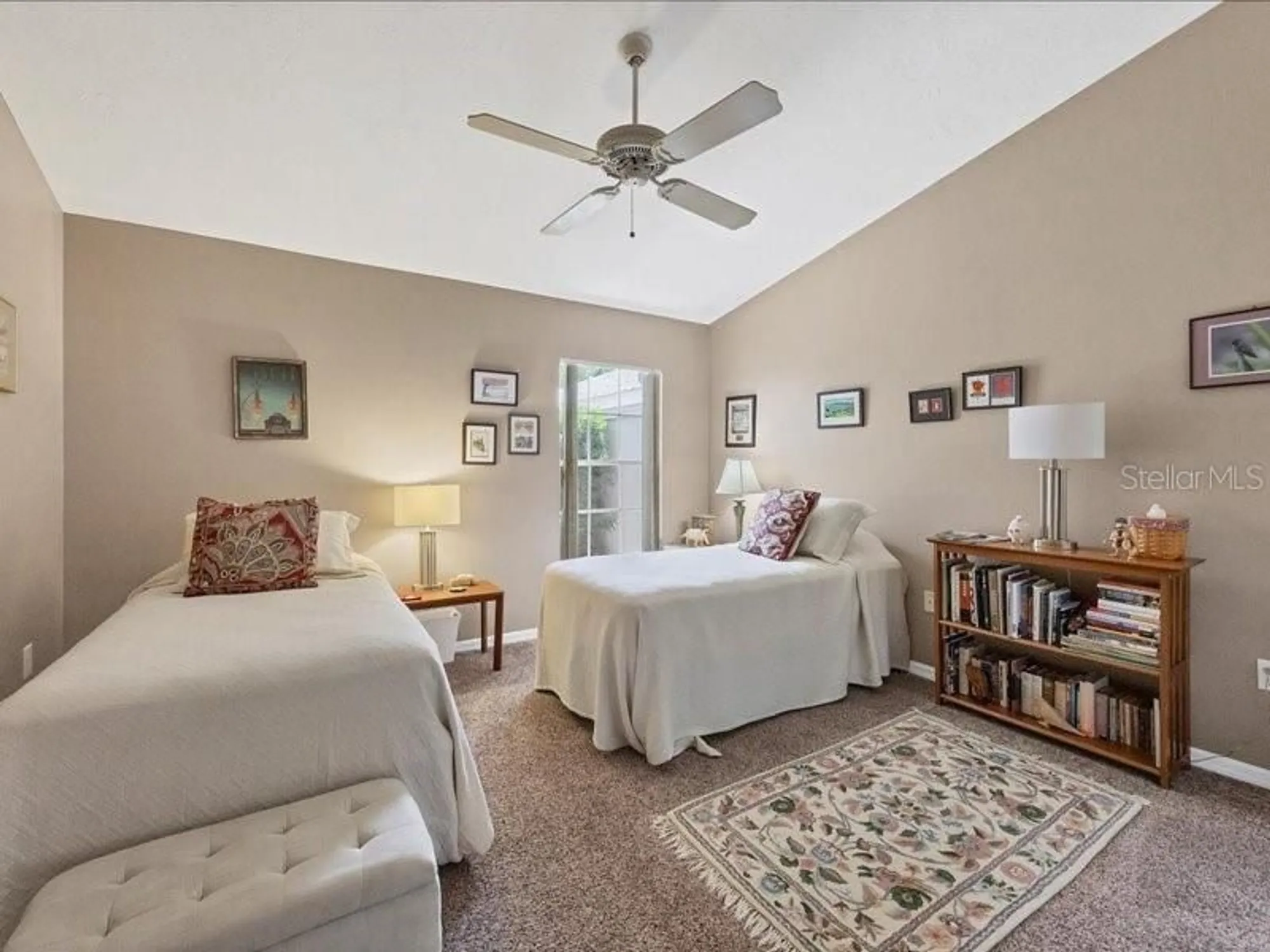 Property Slideshow image 24 of 54 | 7724 palm aire ln, Sarasota, FL, 34243