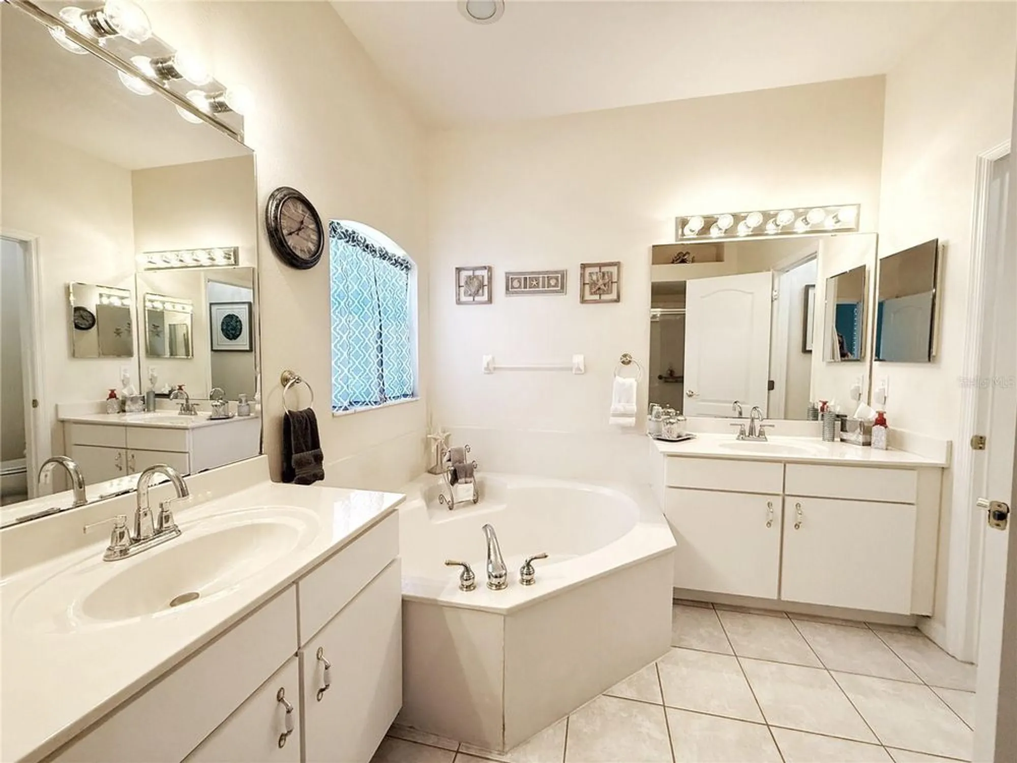 Property Slideshow image 22 of 51 | 3412 capland ave, Clermont, FL, 34711