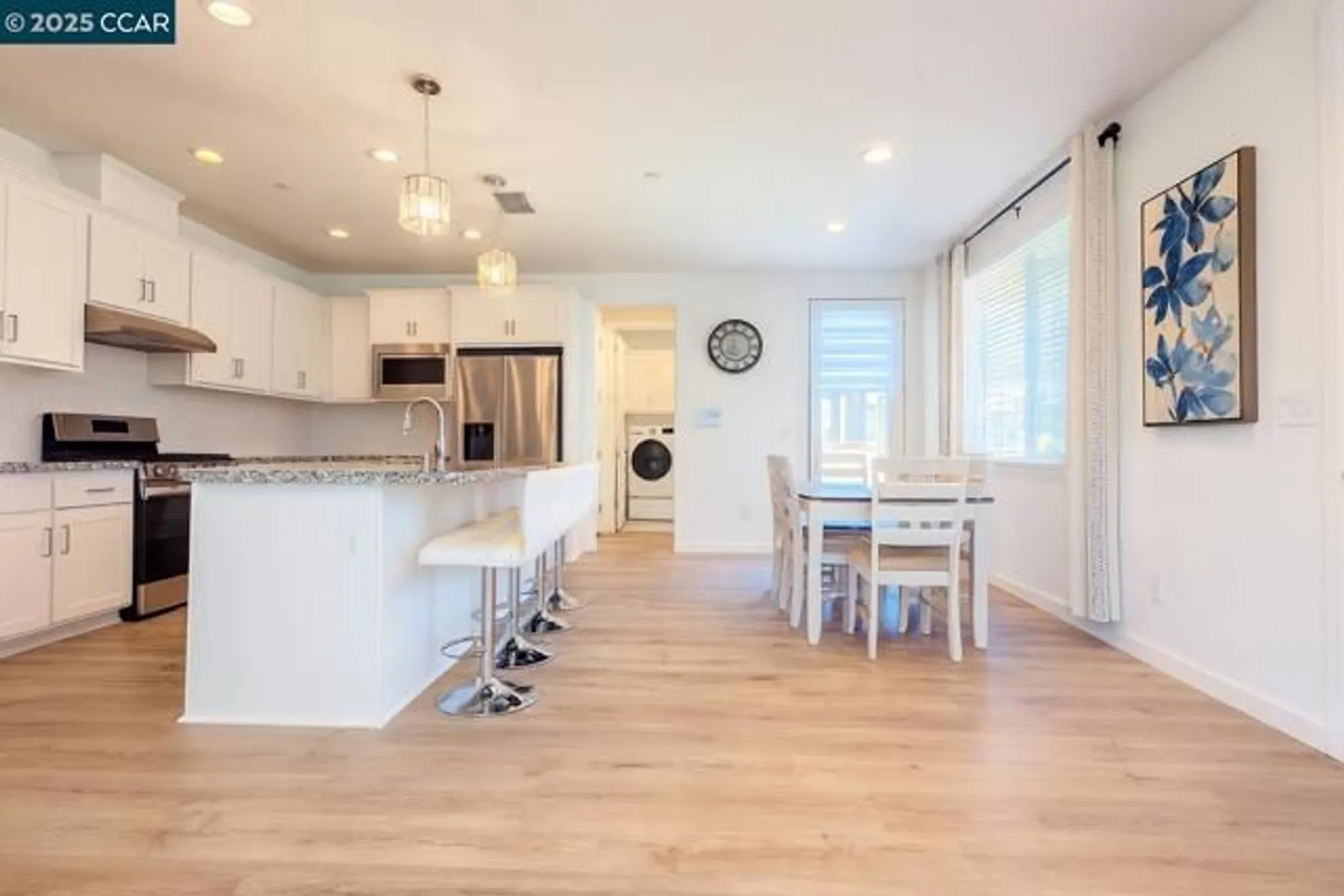 Property Slideshow image 21 of 37 | 2299 rustic oak ln, Rio Vista, CA, 94571