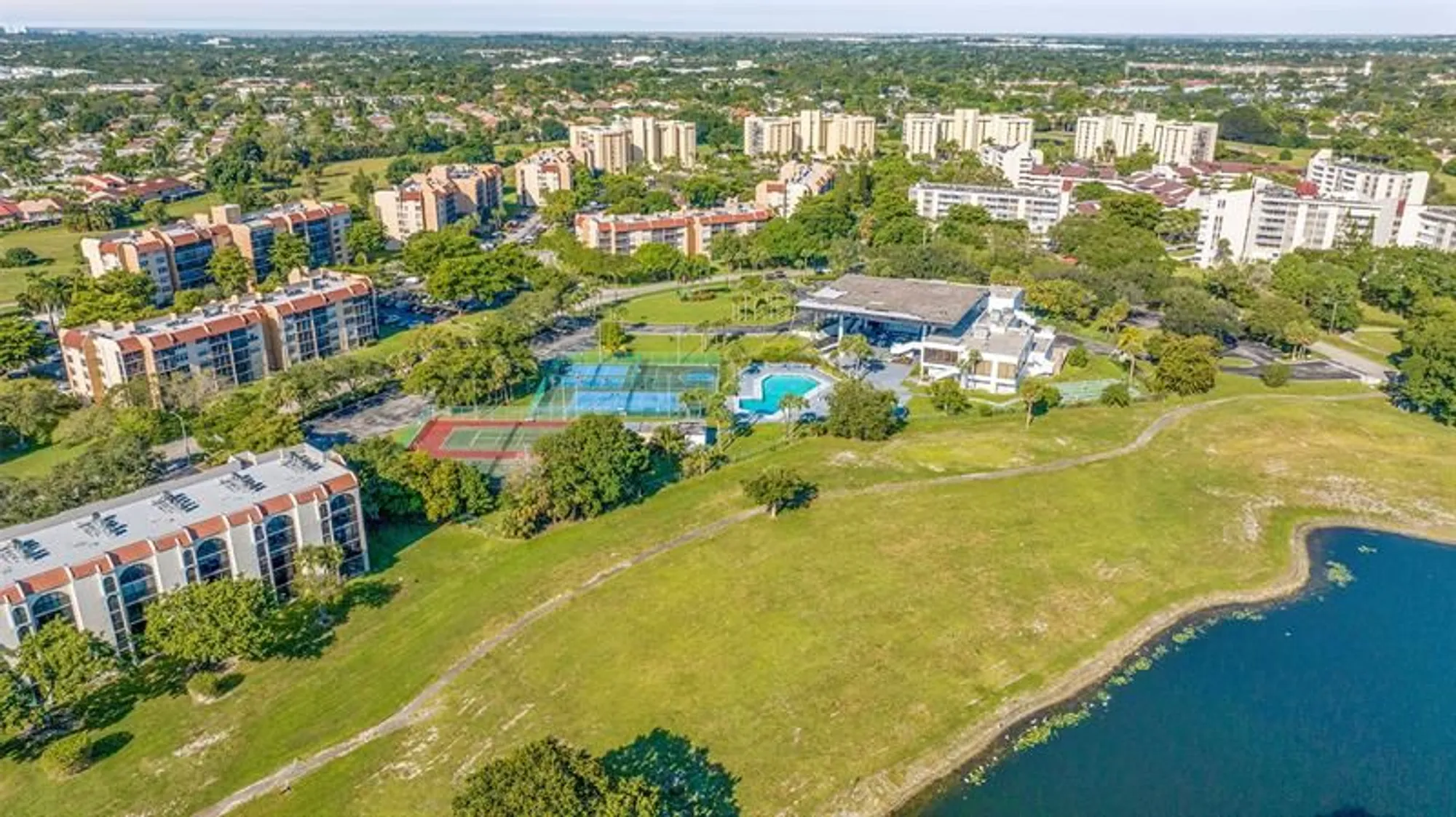 Property Slideshow image 68 of 73 | 3591 environ blvd a305, Lauderhill, FL, 33319