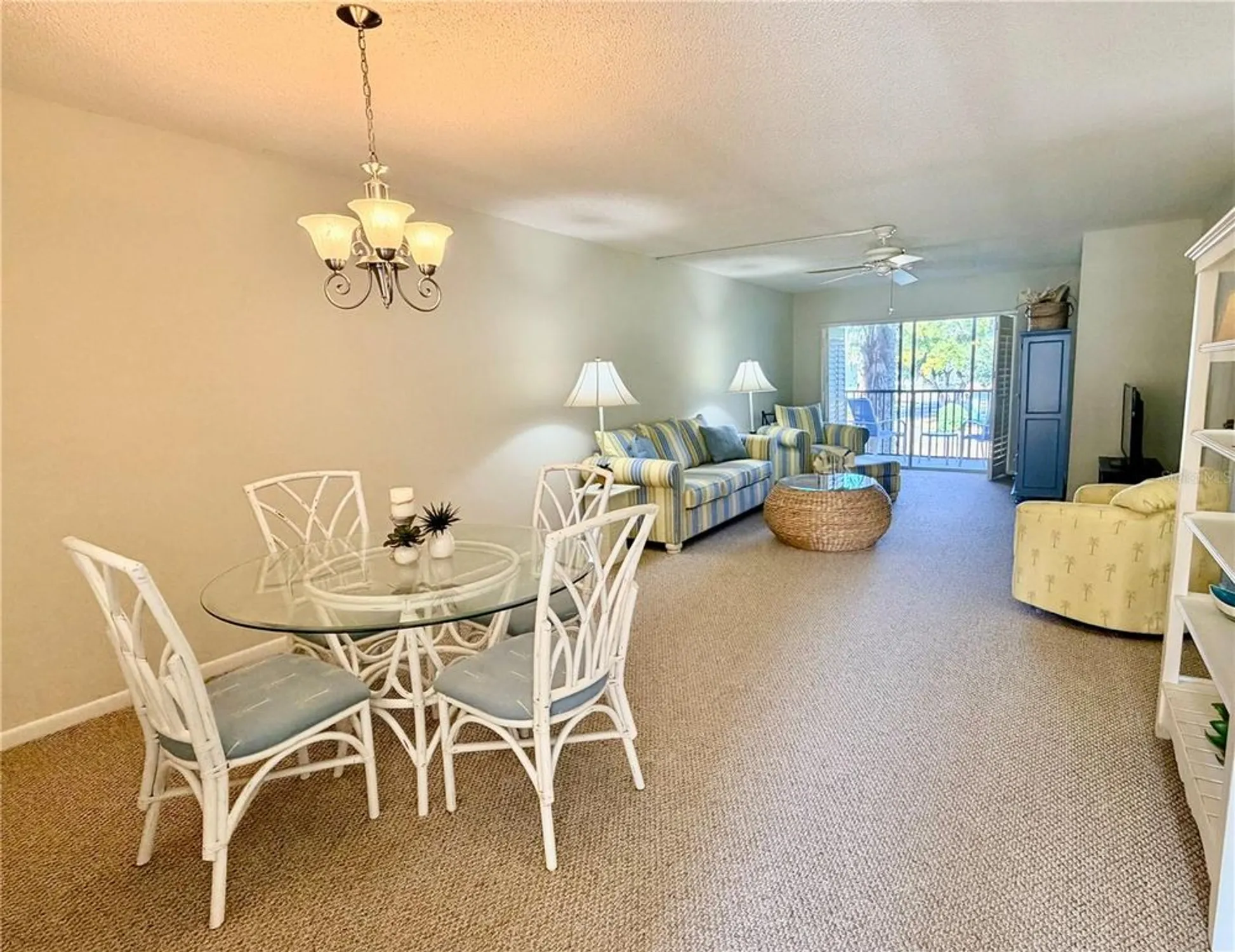 Property Slideshow image 22 of 30 | 851 maple ct 209, Dunedin, FL, 34698