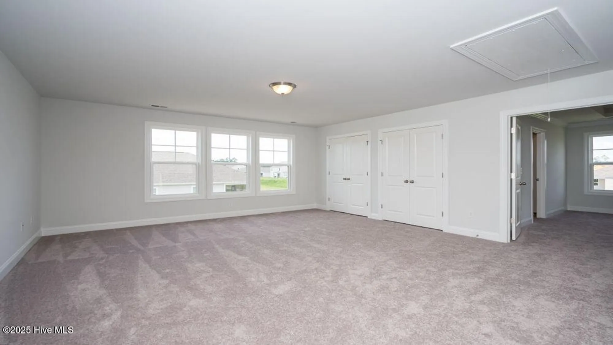 Property Slideshow image 21 of 37 | 9421 crowded gules dr 192, Leland, NC, 28451