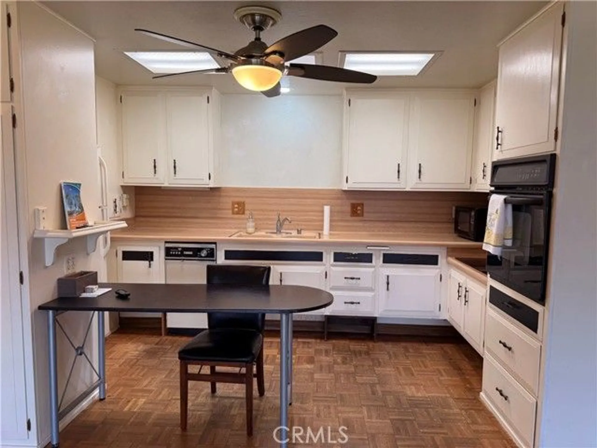 Property Slideshow image 15 of 29 | 1321 prestwick rd apt 147k, Seal Beach, CA, 90740