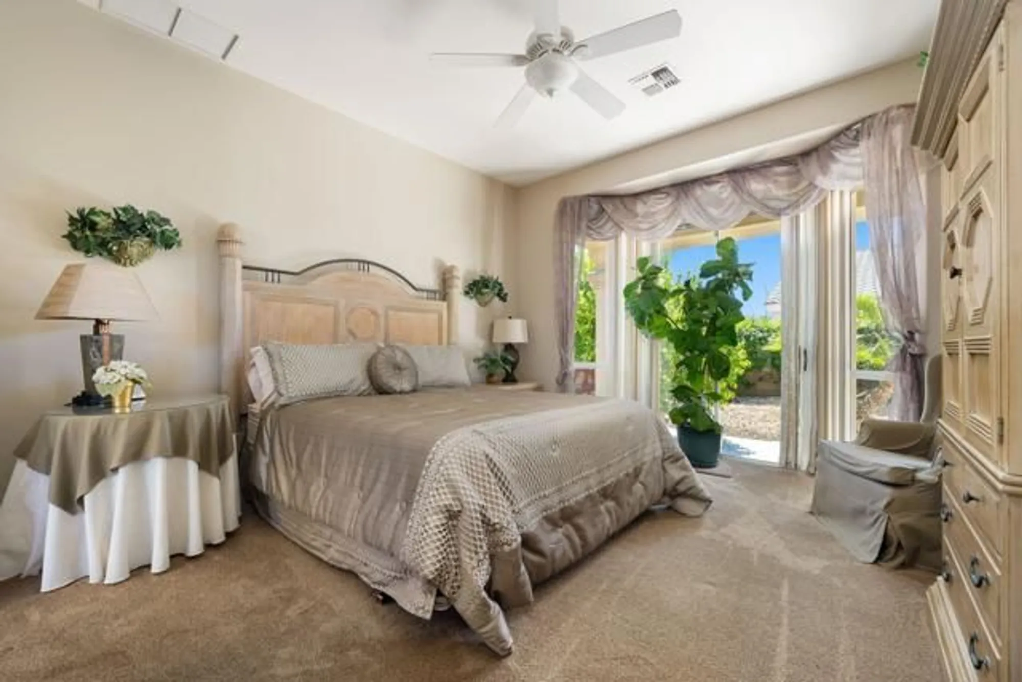 Property Slideshow image 20 of 36 | 78491 sterling ln, Palm Desert, CA, 92211