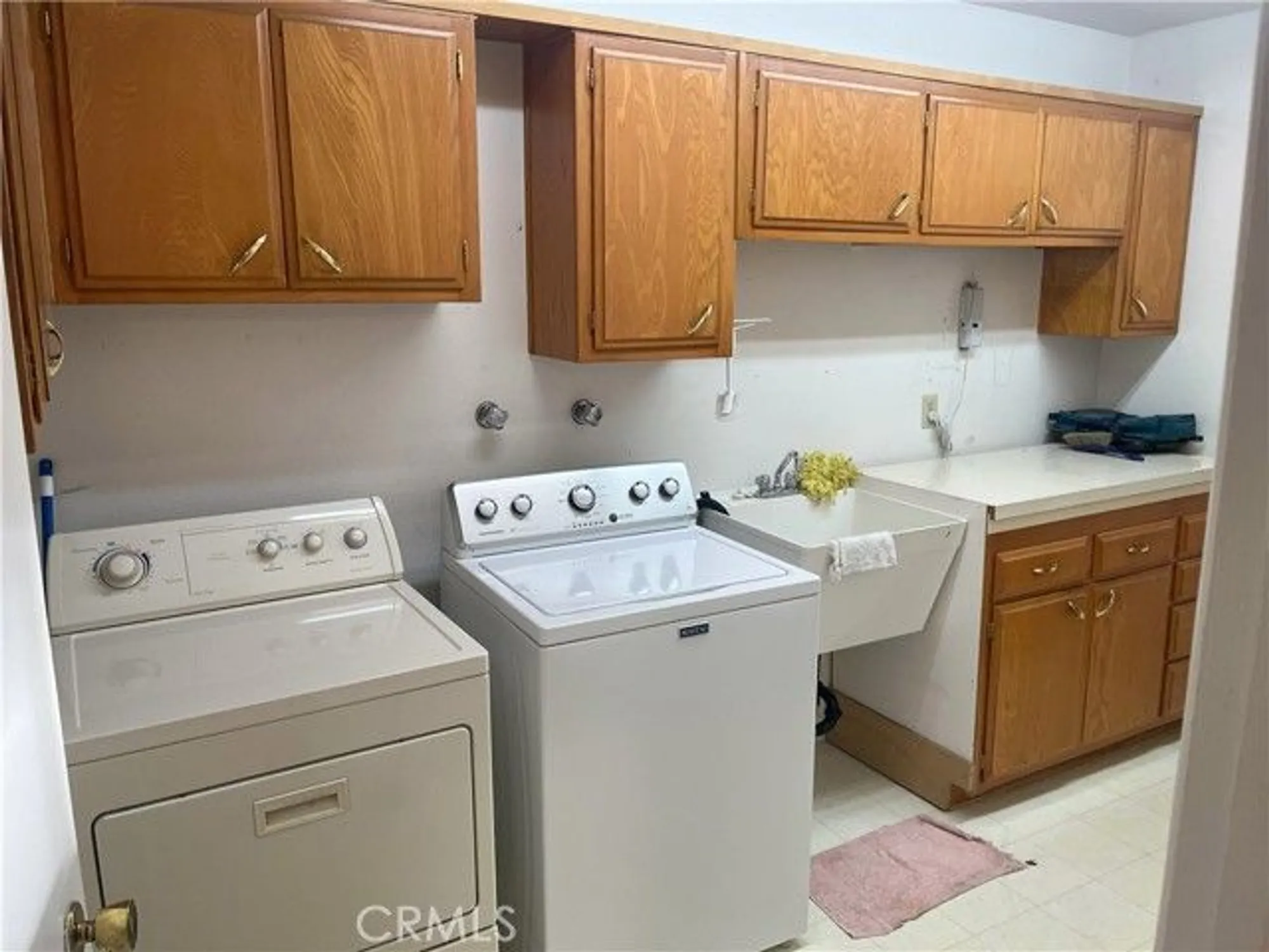 Property Slideshow image 7 of 19 | 28957 glen oaks dr, Menifee, CA, 92586