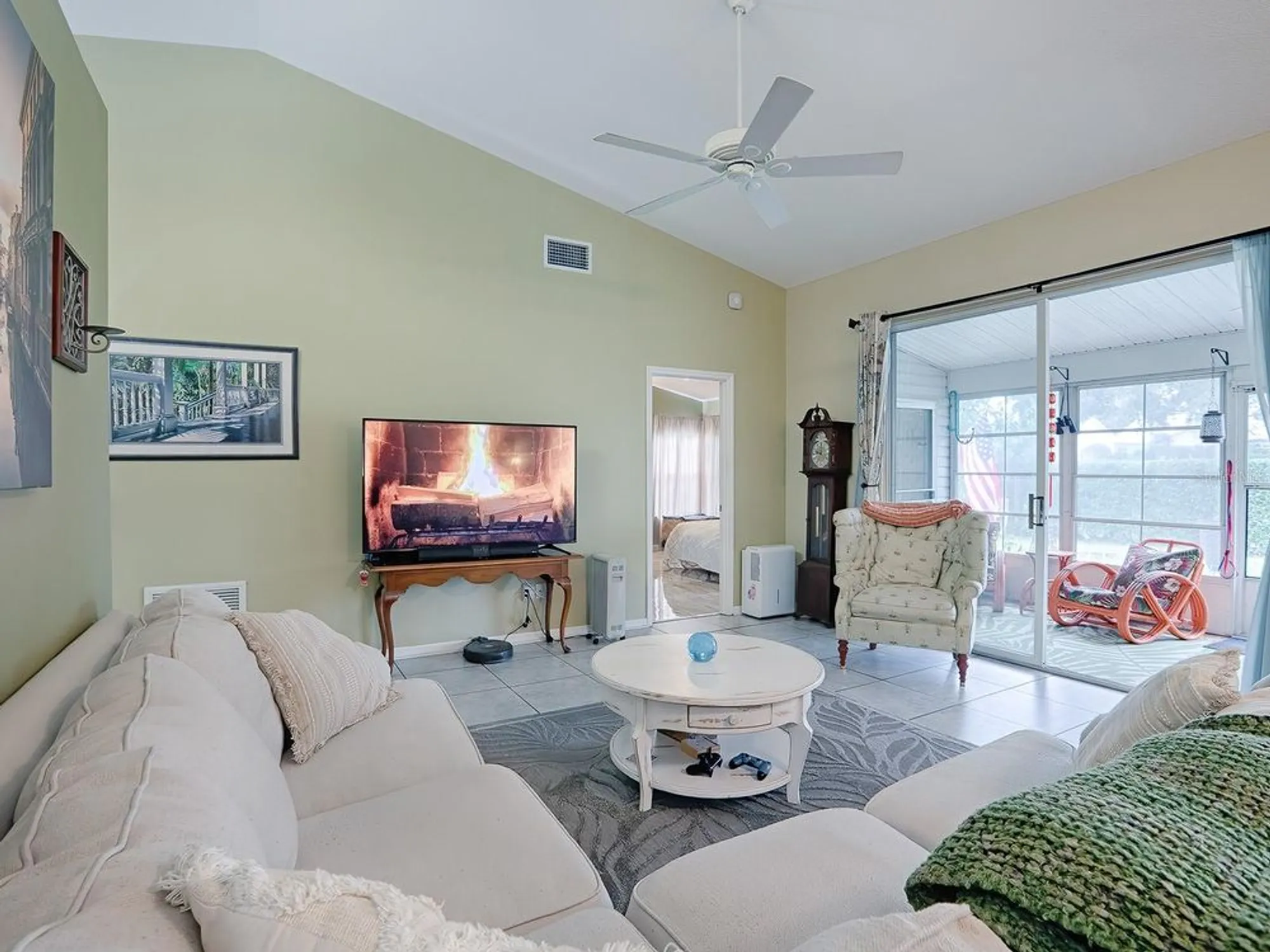 Property Slideshow image 11 of 29 | 5414 astor st, Leesburg, FL, 34748
