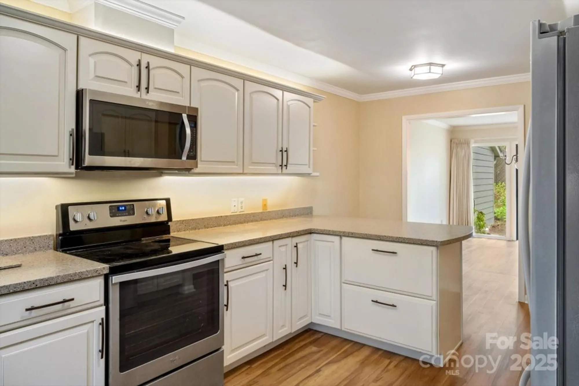 Property Slideshow image 9 of 17 | 470 crowfields dr # 6, Asheville, NC, 28803