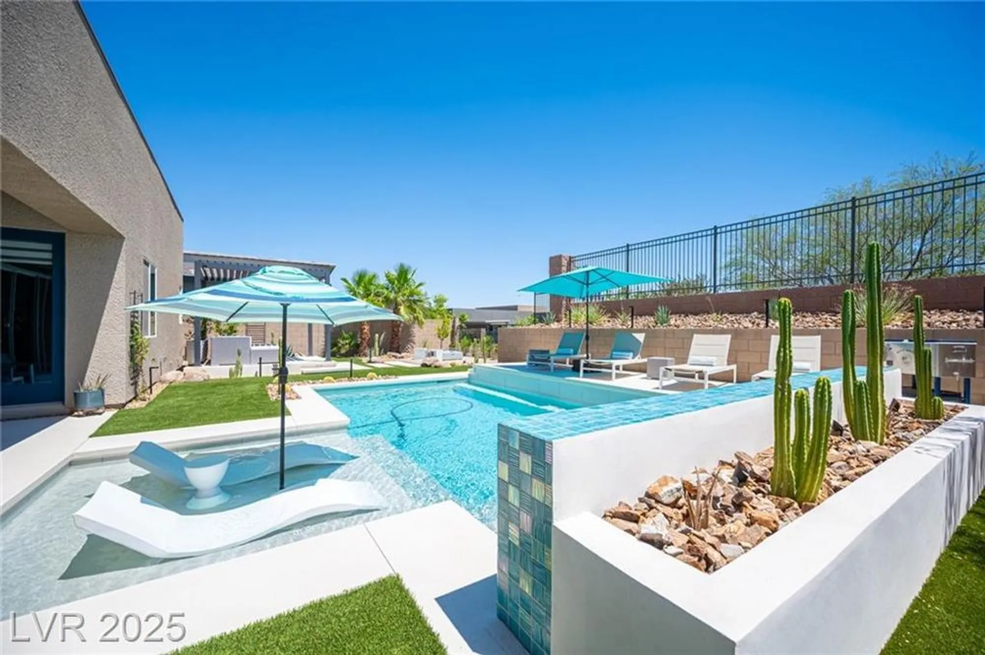 Property Slideshow image 7 of 66 | 29 reverie heights ave, Henderson, NV, 89011