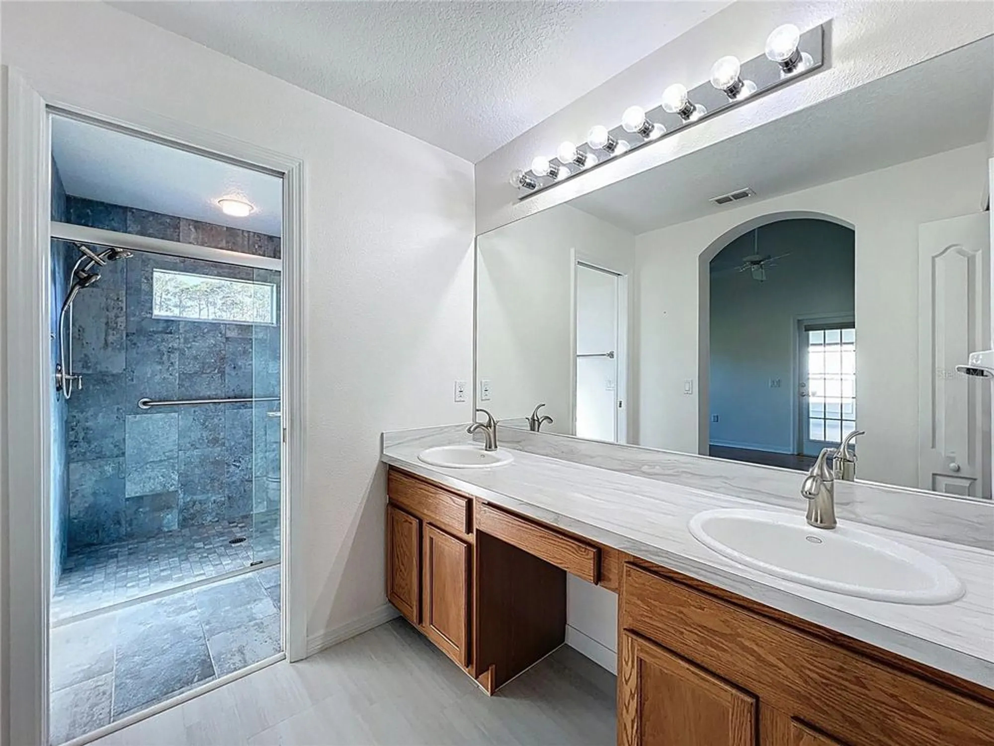 Property Slideshow image 30 of 99 | 11644 spindrift loop, Hudson, FL, 34667