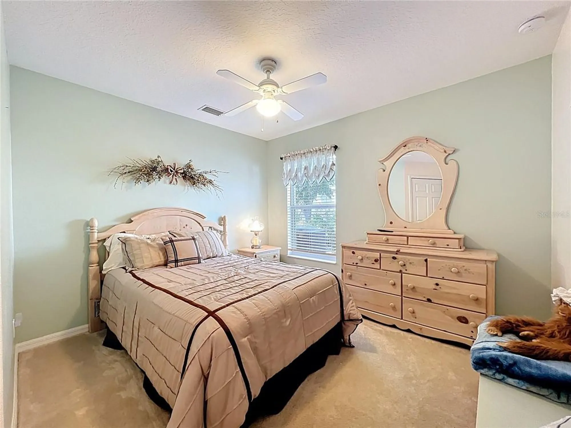 Property Slideshow image 28 of 59 | 5643 bounty cir, Tavares, FL, 32778