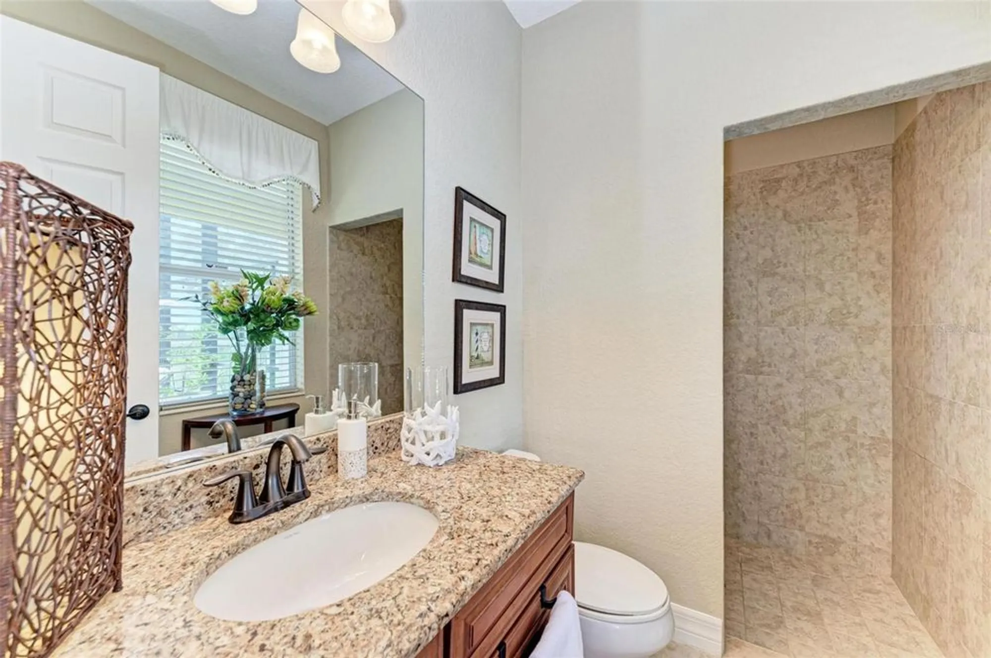 Property Slideshow image 42 of 94 | 7805 heritage grand pl, Bradenton, FL, 34212
