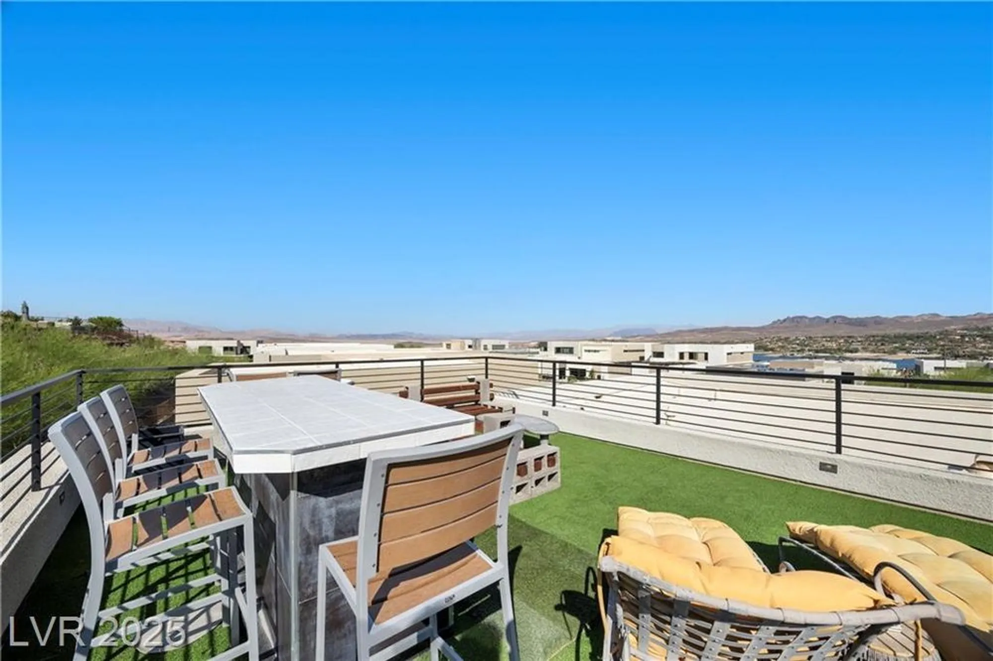 Property Slideshow image 90 of 99 | 5 highland cove ln, Henderson, NV, 89011