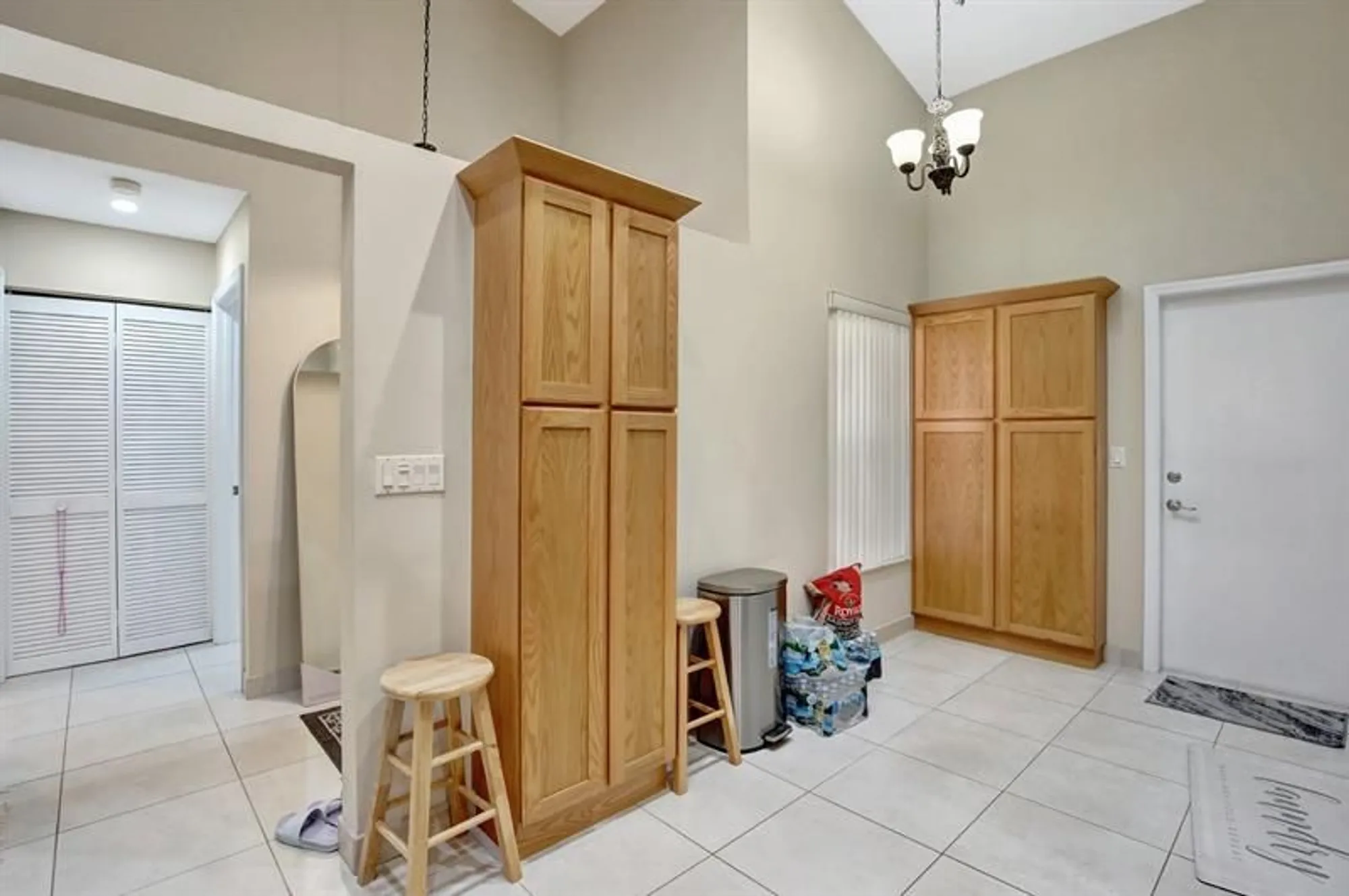 Property Slideshow image 11 of 41 | 9720 malvern dr, Tamarac, FL, 33321
