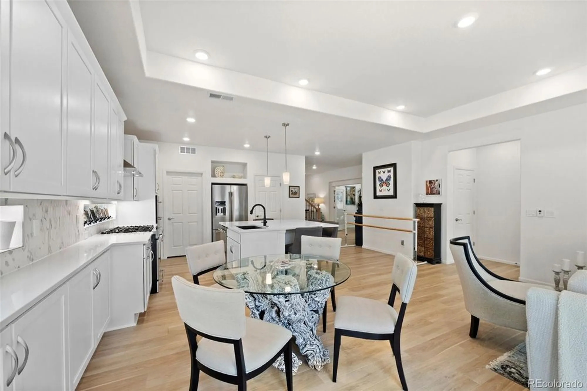 Property Slideshow image 18 of 44 | 5037 n quemoy st, Aurora, CO, 80019