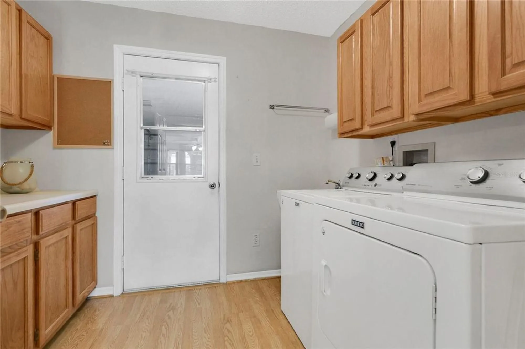 Property Slideshow image 21 of 46 | 32805 oak park dr, Leesburg, FL, 34748