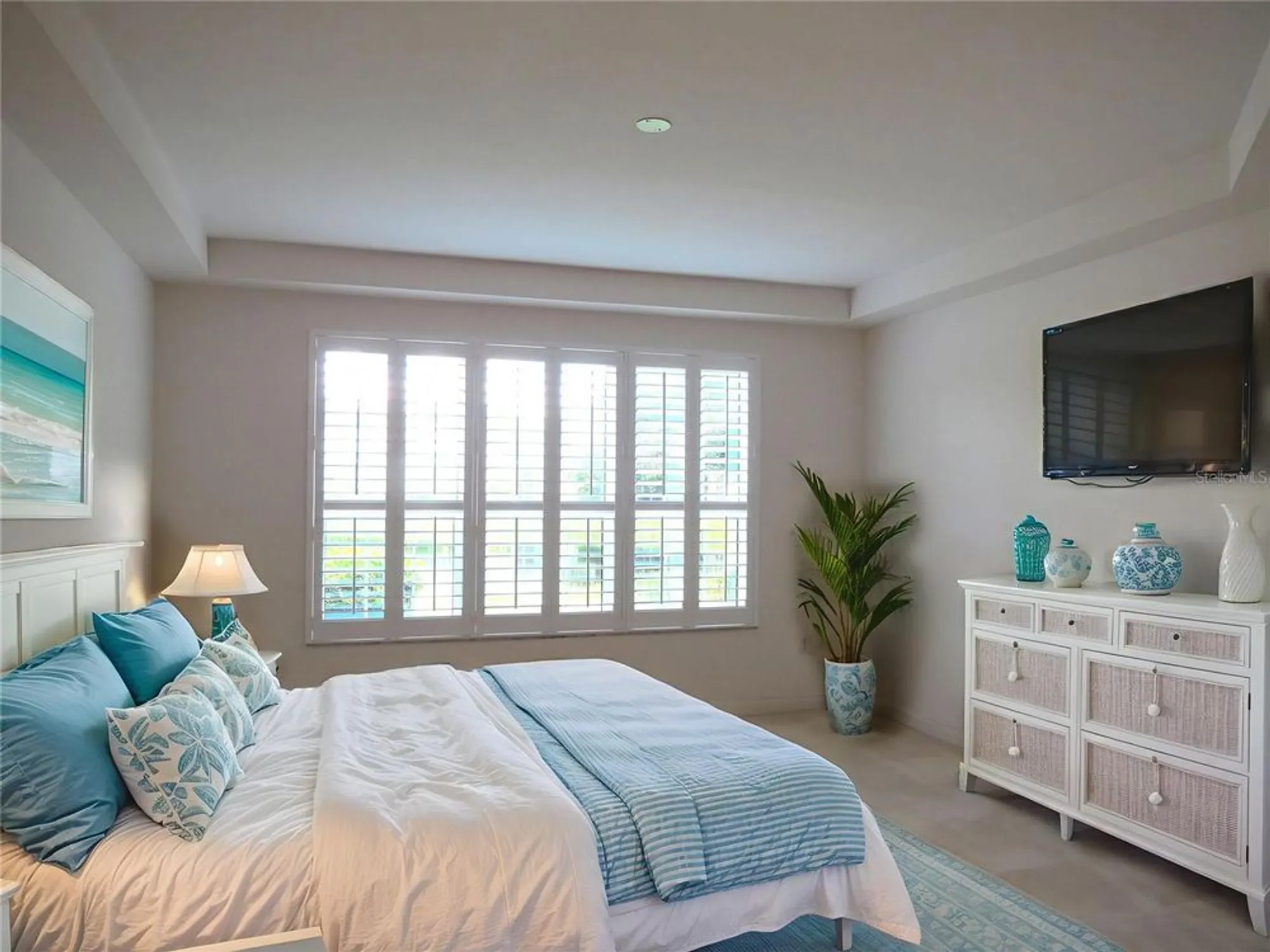 Property Slideshow image 26 of 51 | 4939 lakescene pl, Sarasota, FL, 34243