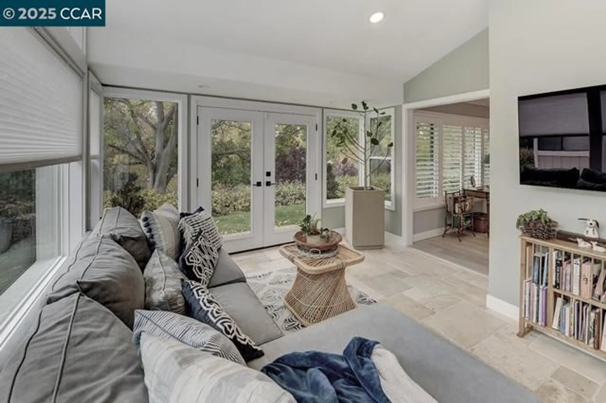 Property Slideshow image 17 of 57 | 925 terra california dr 1, Walnut Creek, CA, 94595