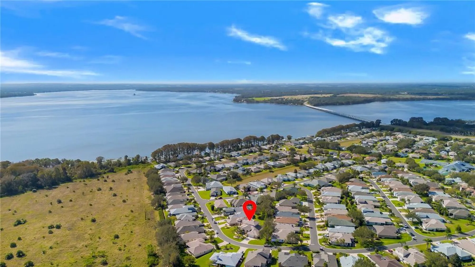 Property Slideshow image 2 of 38 | 5740 bounty cir, Tavares, FL, 32778