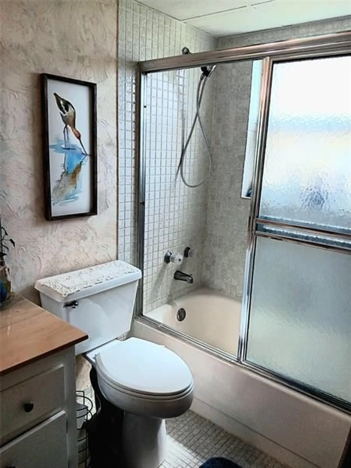 Property Slideshow image 14 of 39 | 1055 country club dr 301, Margate, FL, 33063