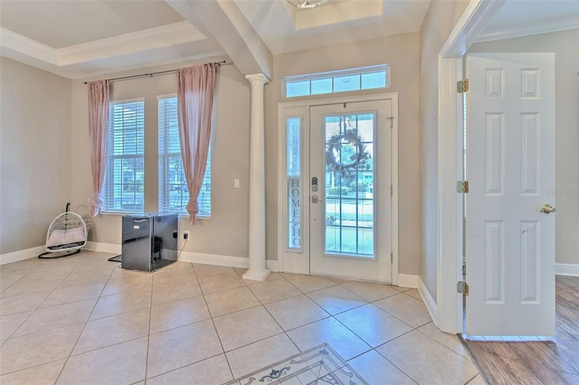 Property Slideshow image 13 of 69 | 406 manns harbor dr, Apollo Beach, FL, 33572