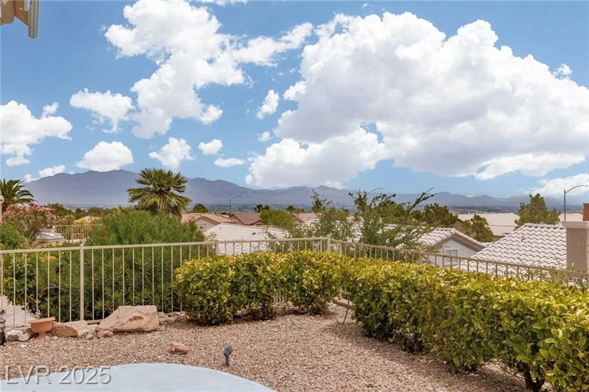 Property Slideshow image 34 of 67 | 2624 spalding dr, Las Vegas, NV, 89134