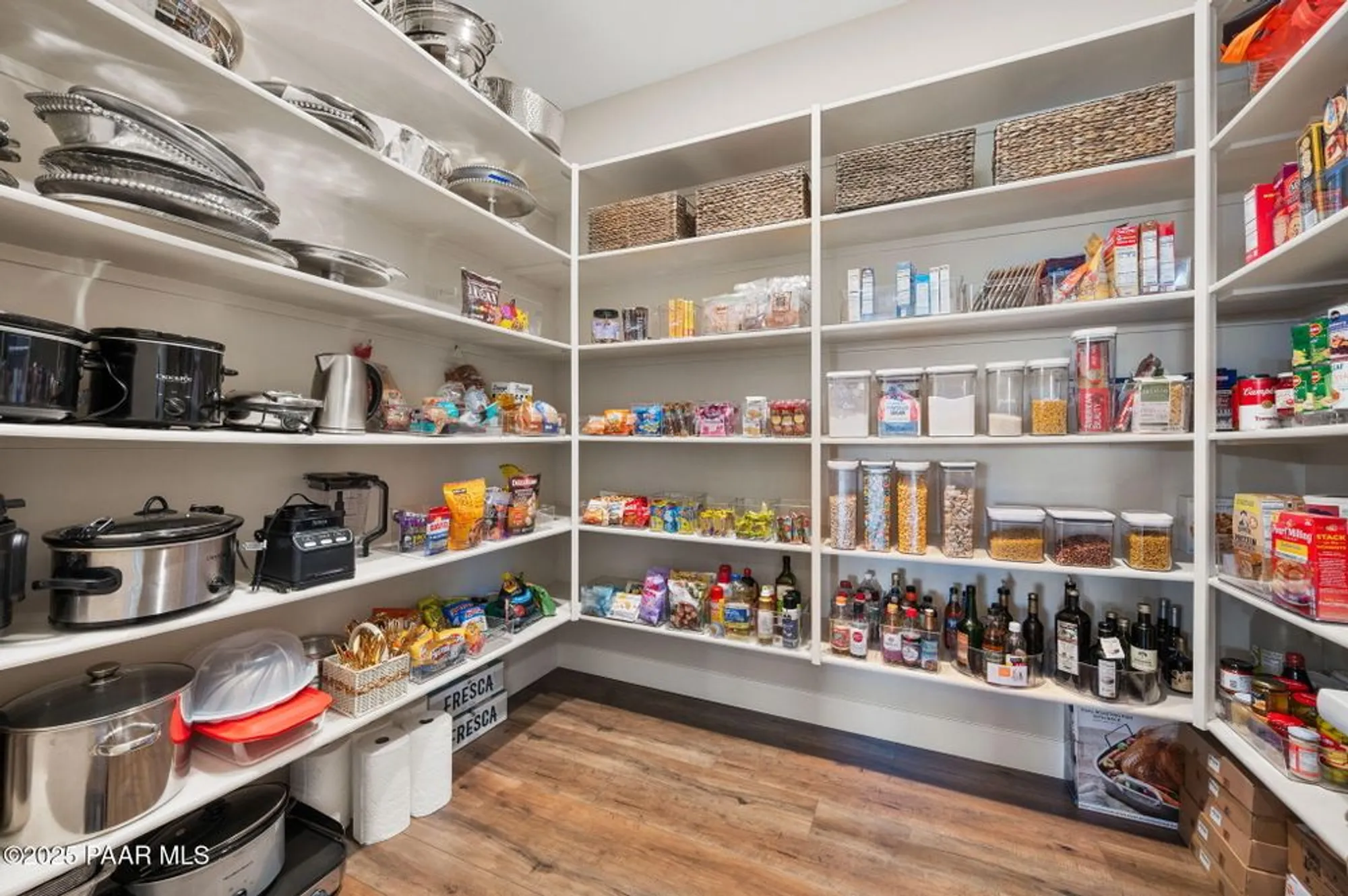 Property Slideshow image 14 of 86 | 1158 northridge dr, Prescott, AZ, 86301