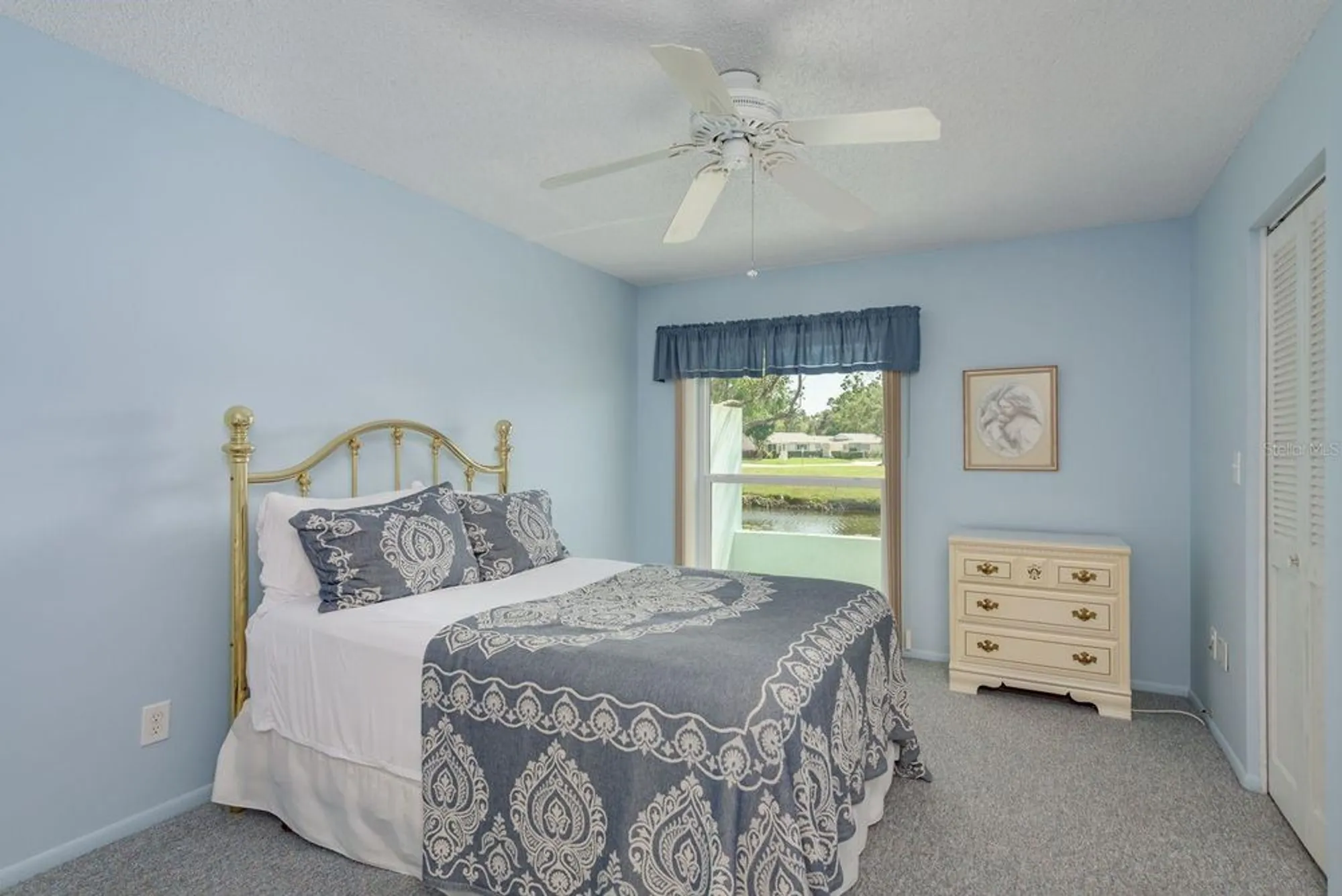 Property Slideshow image 14 of 55 | 2738 sherbrooke ln c, Palm Harbor, FL, 34684