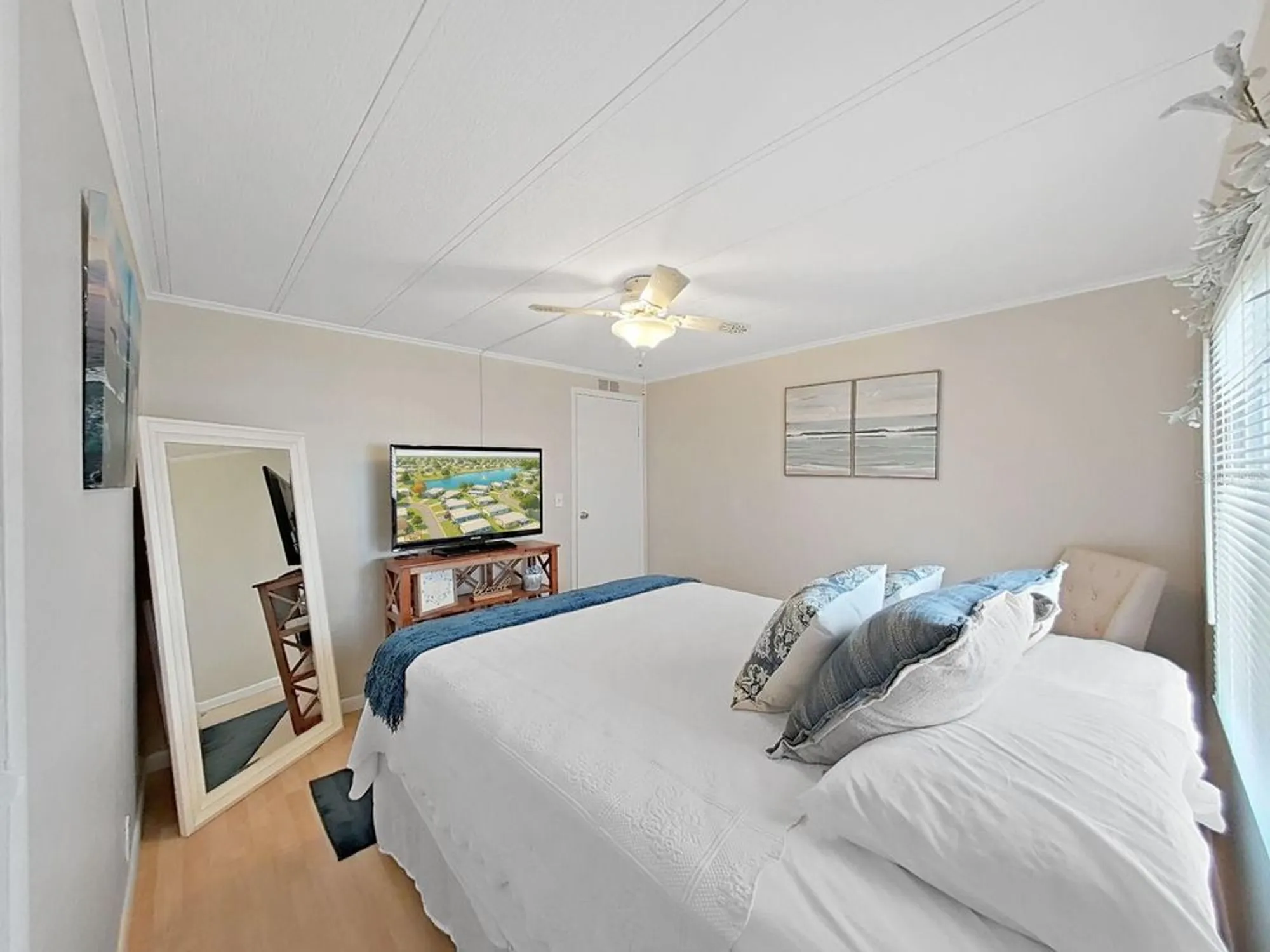 Property Slideshow image 29 of 45 | 4928 foxdale dr, Lakeland, FL, 33810