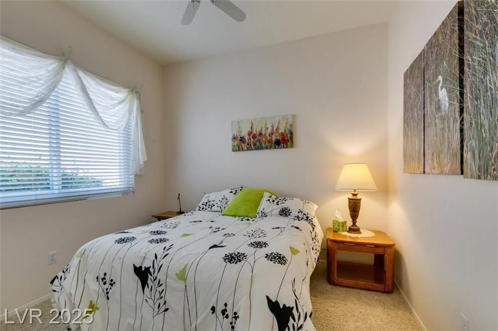 Property Slideshow image 23 of 32 | 2022 high mesa dr, Henderson, NV, 89012