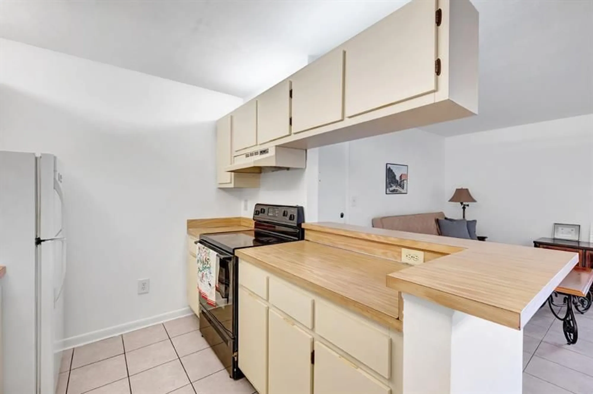 Property Slideshow image 11 of 25 | 9460 s belfort cir # l3-111, Tamarac, FL, 33321