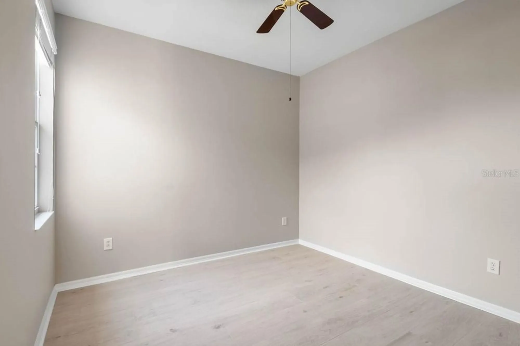 Property Slideshow image 20 of 52 | 1112 jasmine creek ct, Sun City Center, FL, 33573