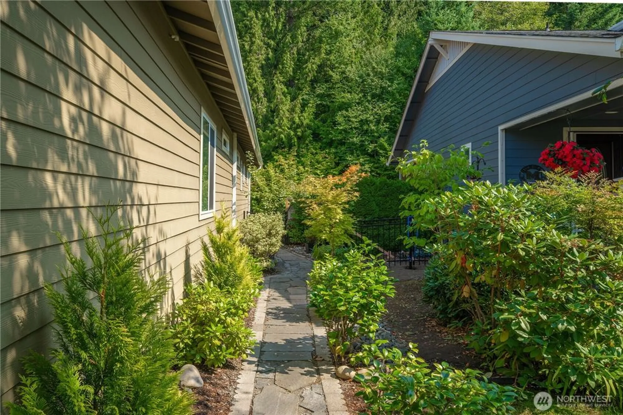 Property Slideshow image 31 of 38 | 14419 192nd avenue ct, Bonney Lake, WA, 98391