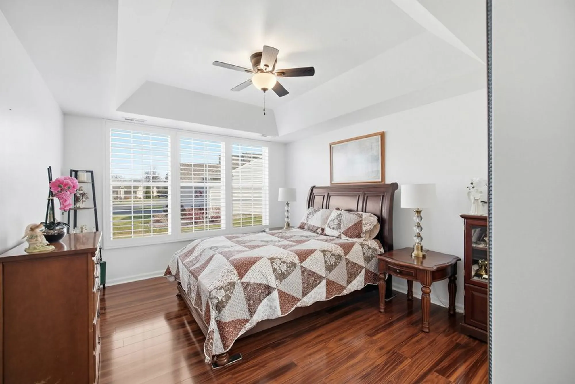 Property Slideshow image 13 of 22 | 12862 norfolk dr, Huntley, IL, 60142