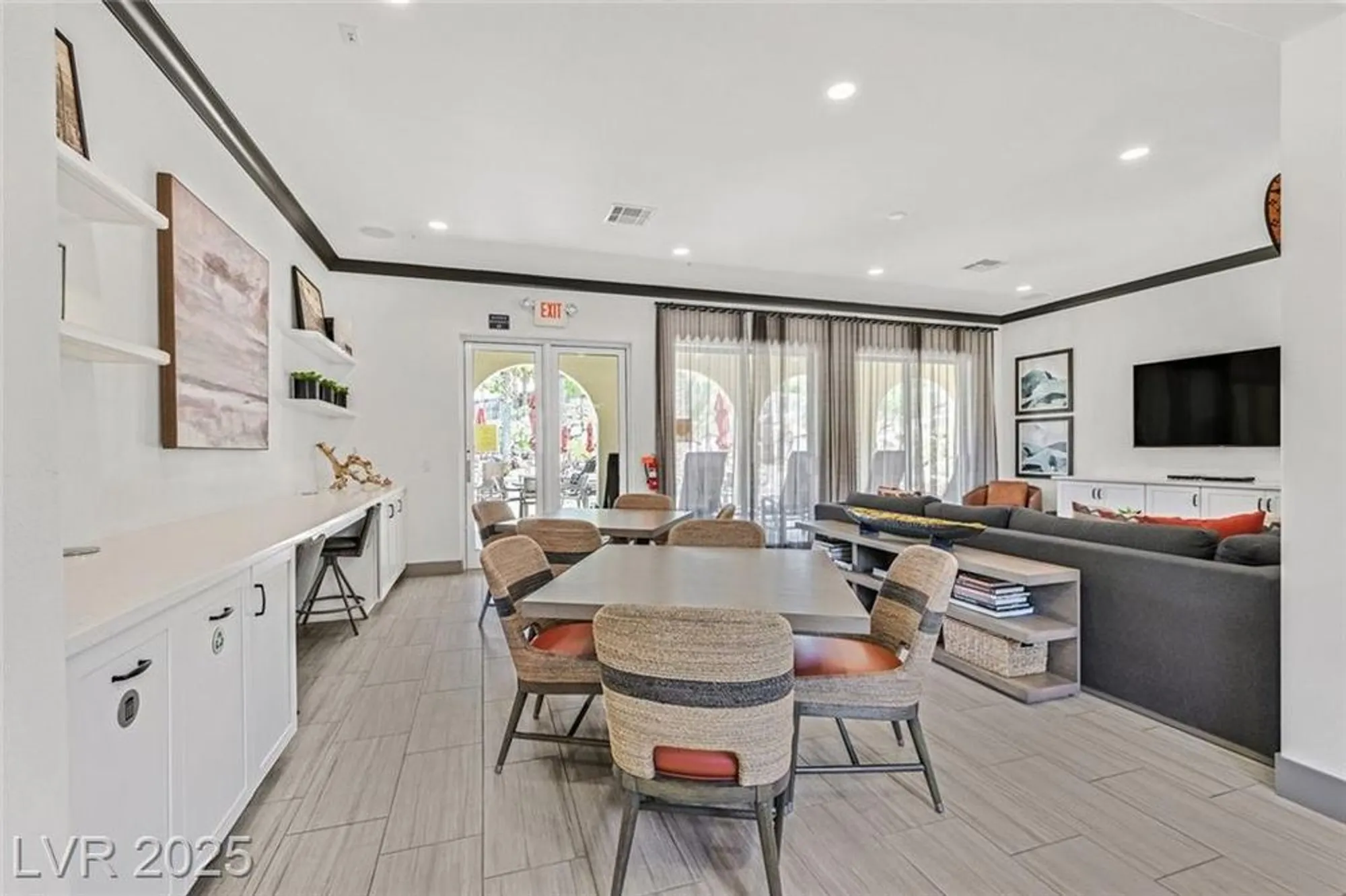 Property Slideshow image 37 of 47 | 2555 hampton rd 10301, Henderson, NV, 89052