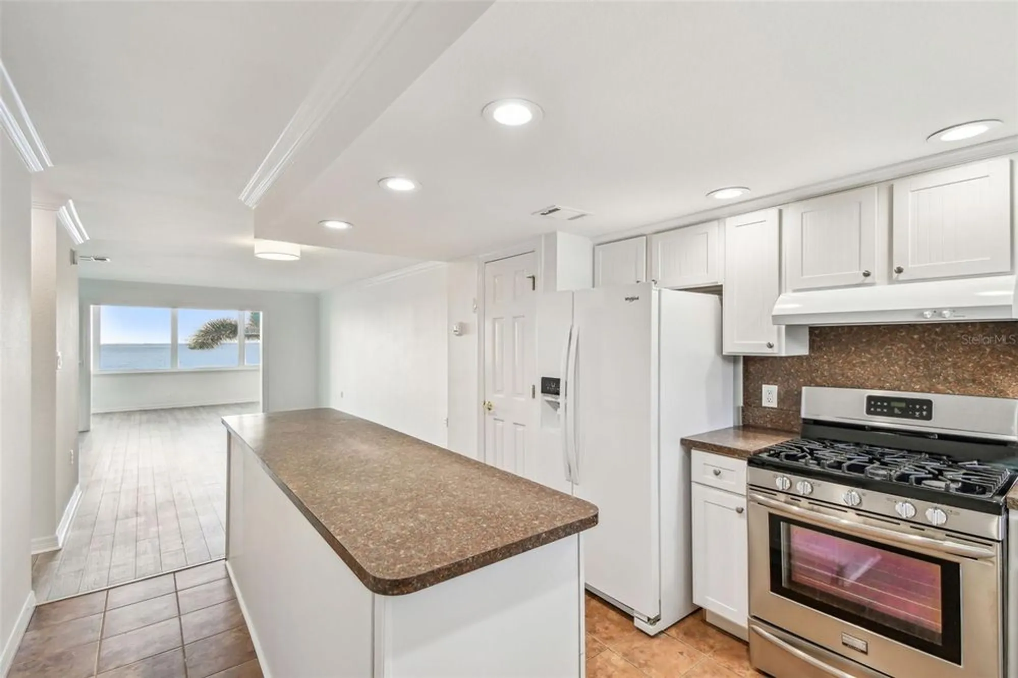 Property Slideshow image 6 of 71 | 5 gateshead dr 203, Dunedin, FL, 34698