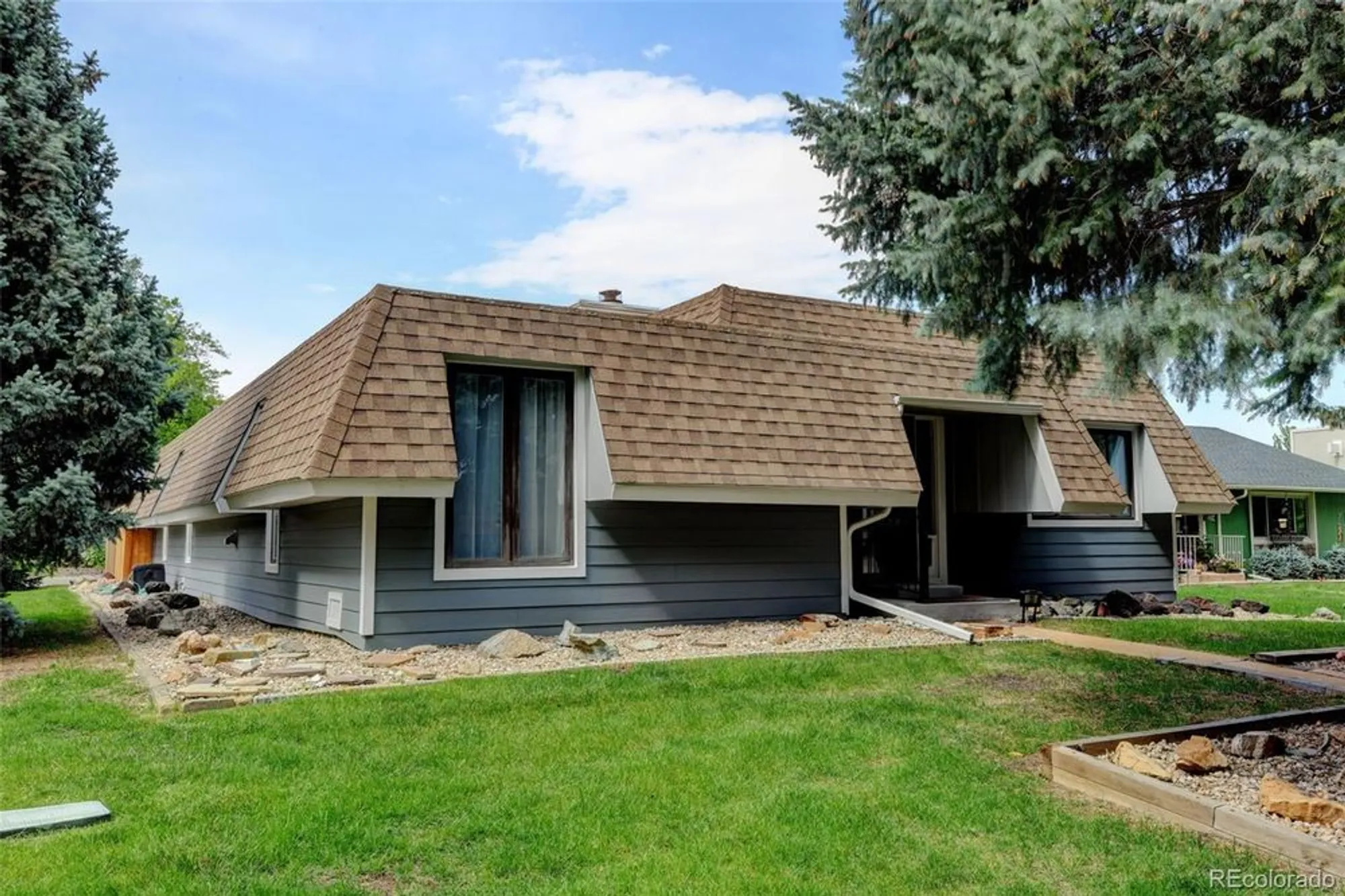 Property Slideshow image 4 of 39 | 20 scott dr, Broomfield, CO, 80020