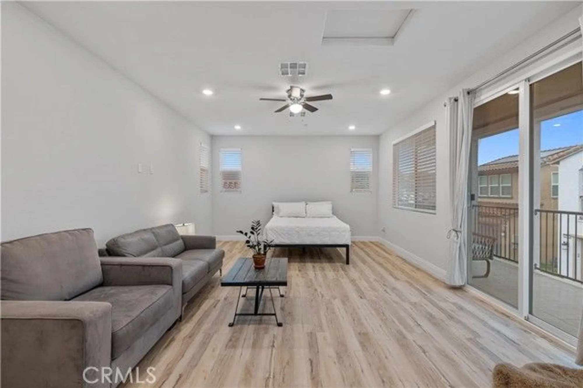 Property Slideshow image 34 of 55 | 20608 galloway dr, Santa Clarita, CA, 91350