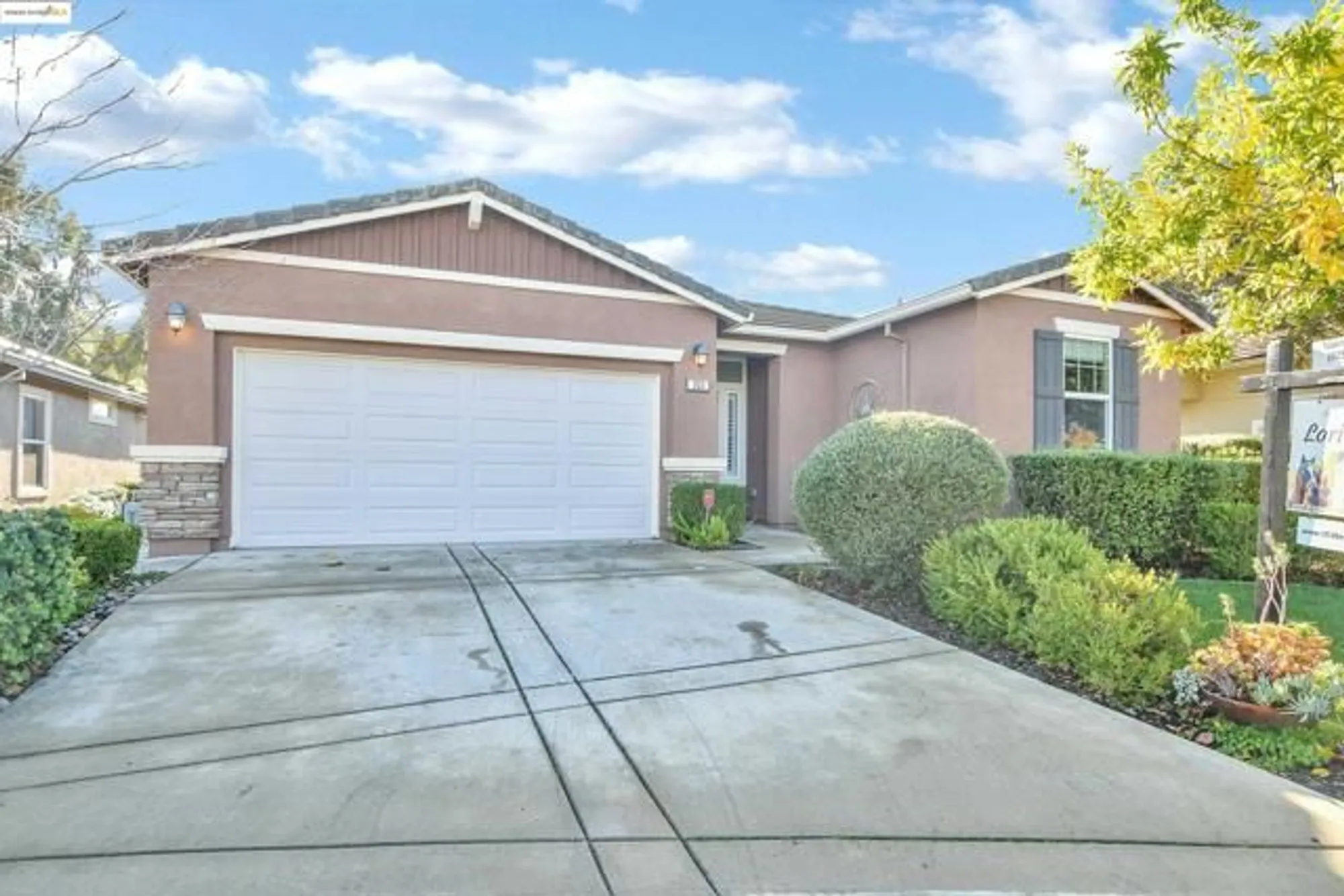 Property Slideshow image 11 of 38 | 353 desert forest ct, Rio Vista, CA, 94571