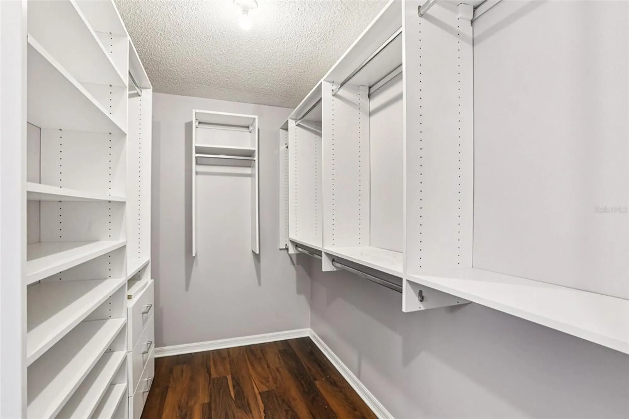 Property Slideshow image 47 of 72 | 1812 new bedford dr, Sun City Center, FL, 33573