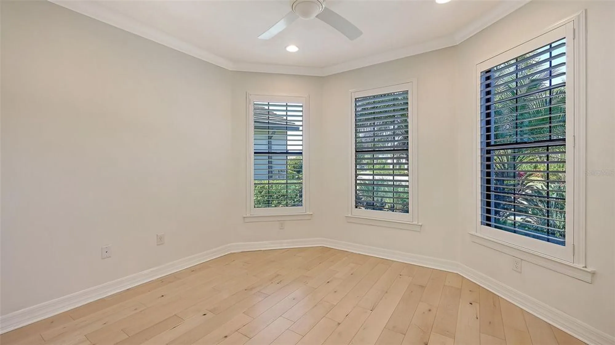 Property Slideshow image 32 of 46 | 5987 snowy egret dr, Sarasota, FL, 34238