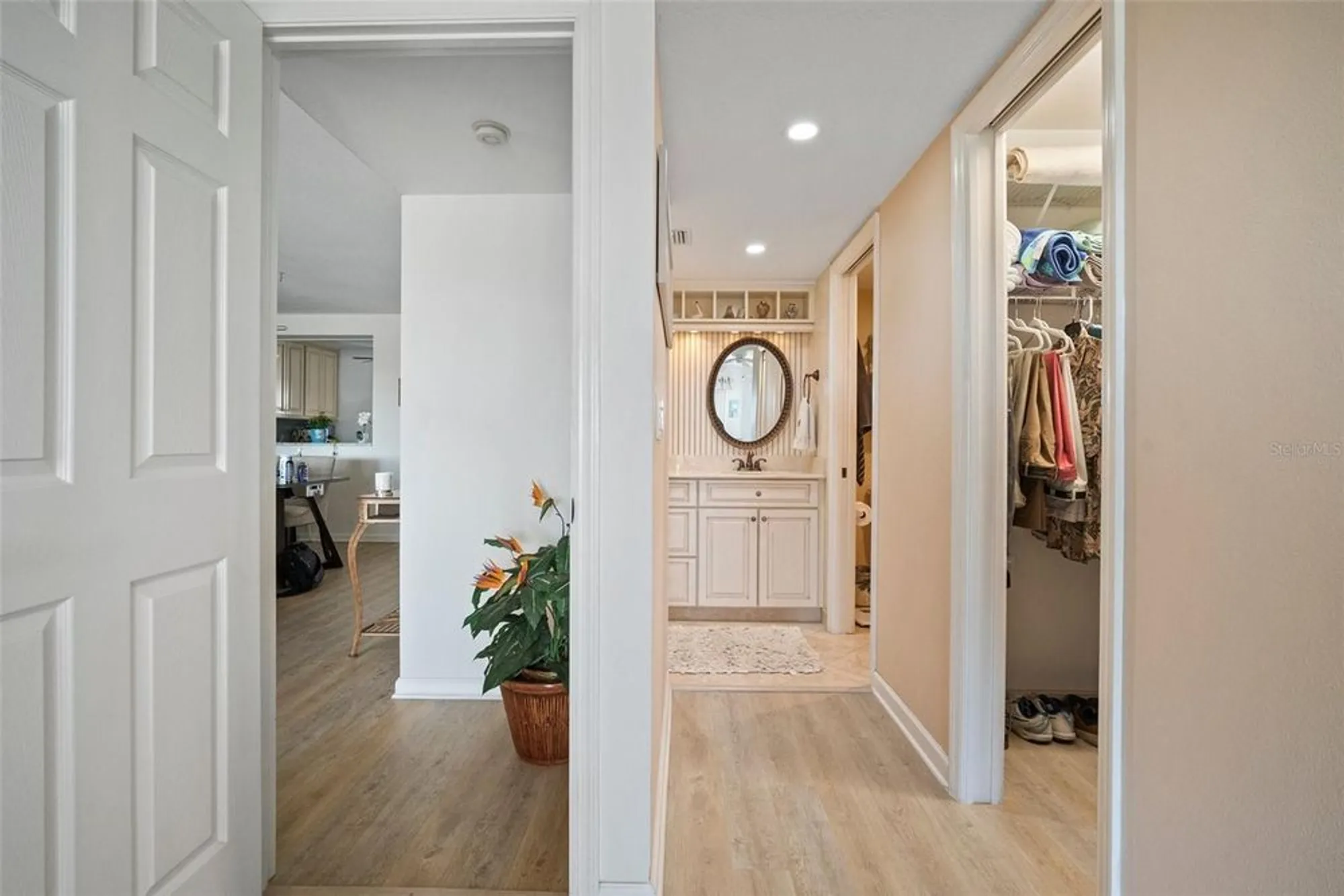 Property Slideshow image 23 of 52 | 1323 perico point cir # 107, Bradenton, FL, 34209