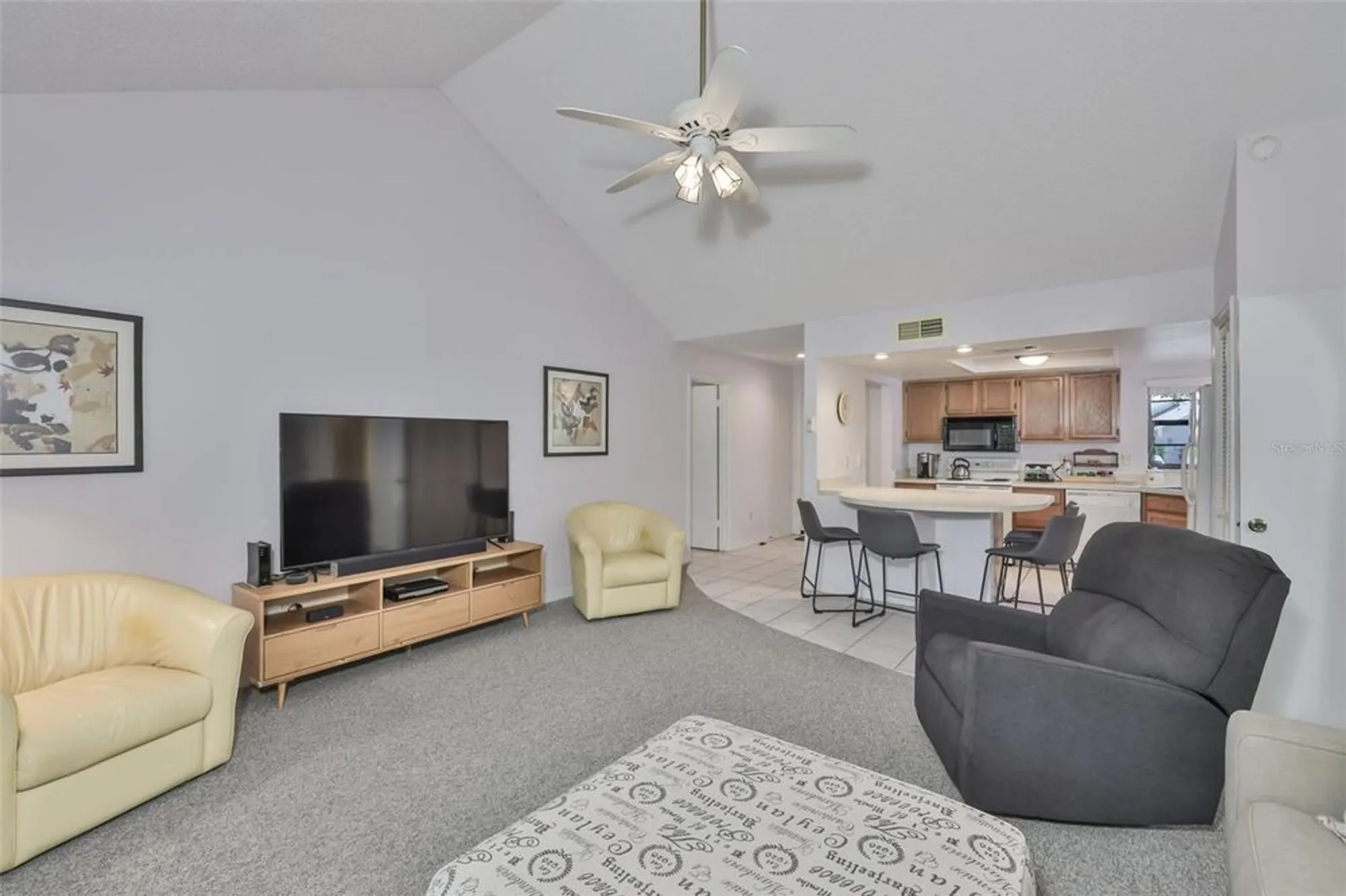 Property Slideshow image 13 of 46 | 1305 spry ct, Sun City Center, FL, 33573