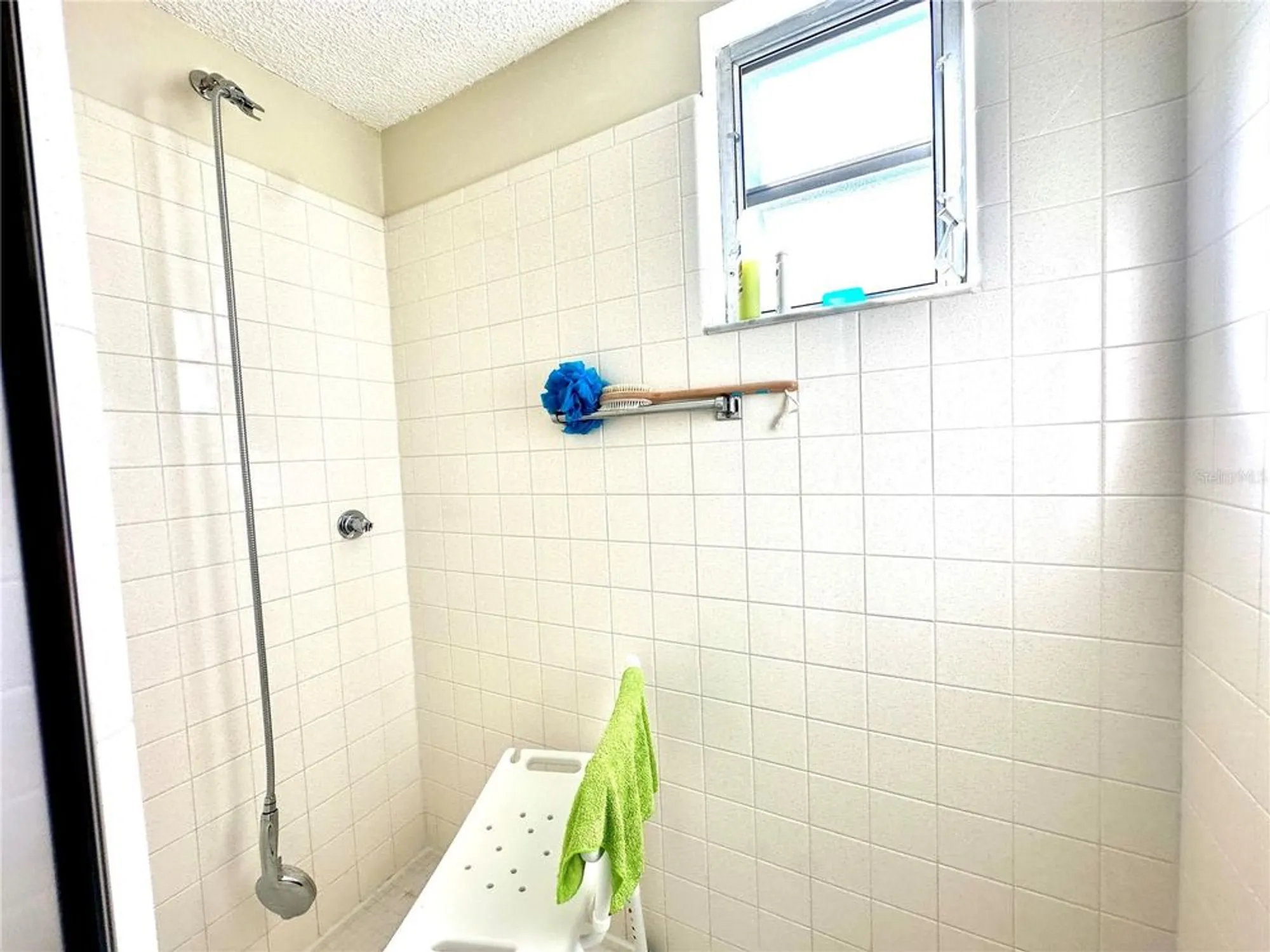 Property Slideshow image 9 of 18 | 10521 mira vista dr, Port Richey, FL, 34668