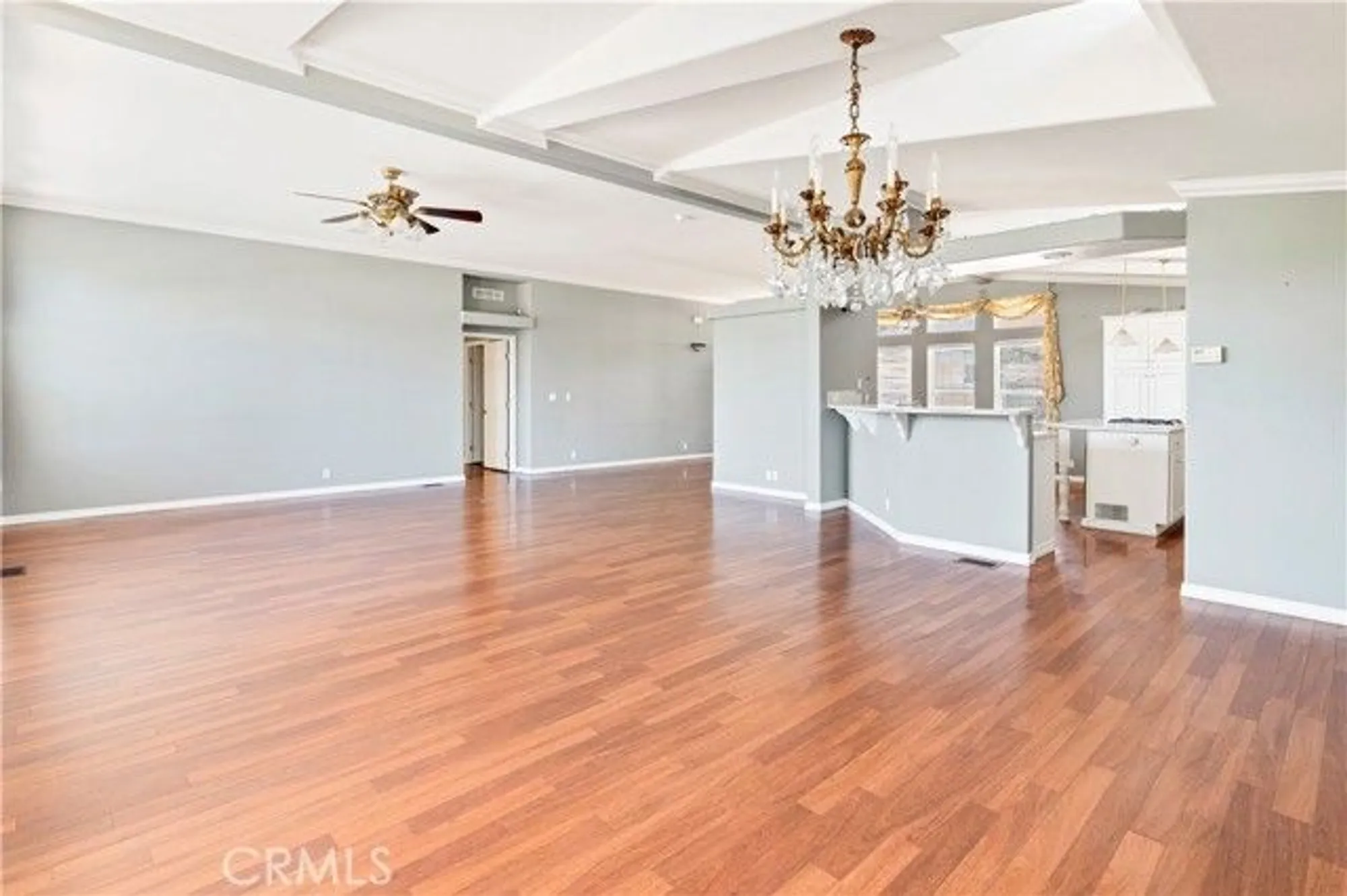 Property Slideshow image 11 of 48 | 2752 peach tree st, Hemet, CA, 92545